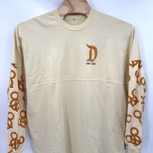 Disneyland Mickey Mouse Pretzel Spirit Jersey Shirt XXL 2XL Light‎ Yellow